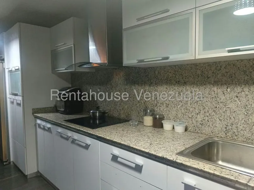 Apartamento (1 Nivel) en Venta en El Cigarral, Distrito Metropolitano - 13