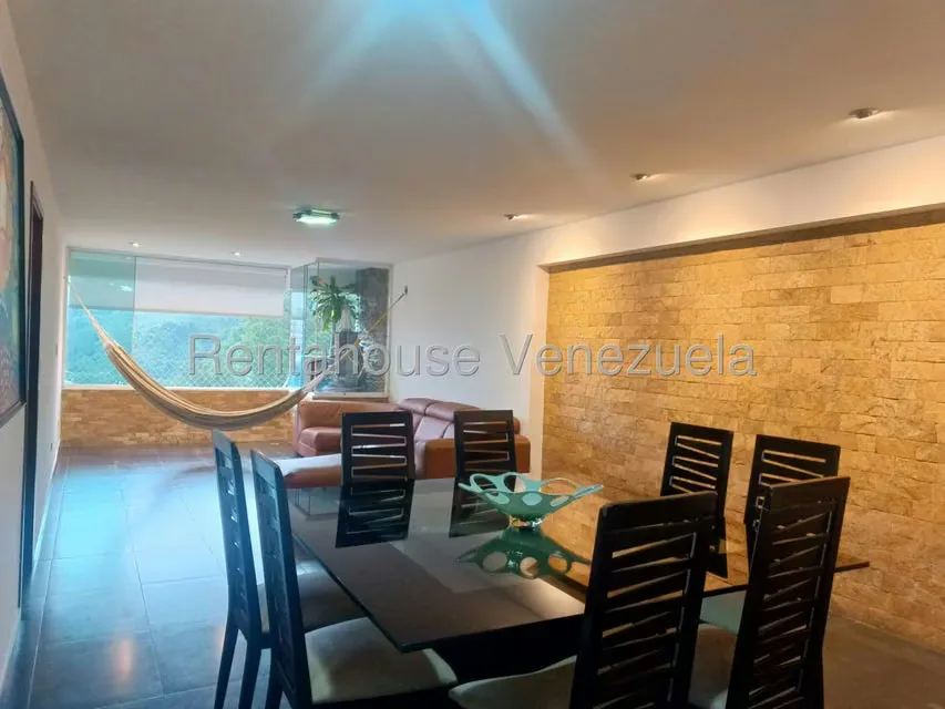 Apartamento (1 Nivel) en Venta en El Cigarral, Distrito Metropolitano - 4