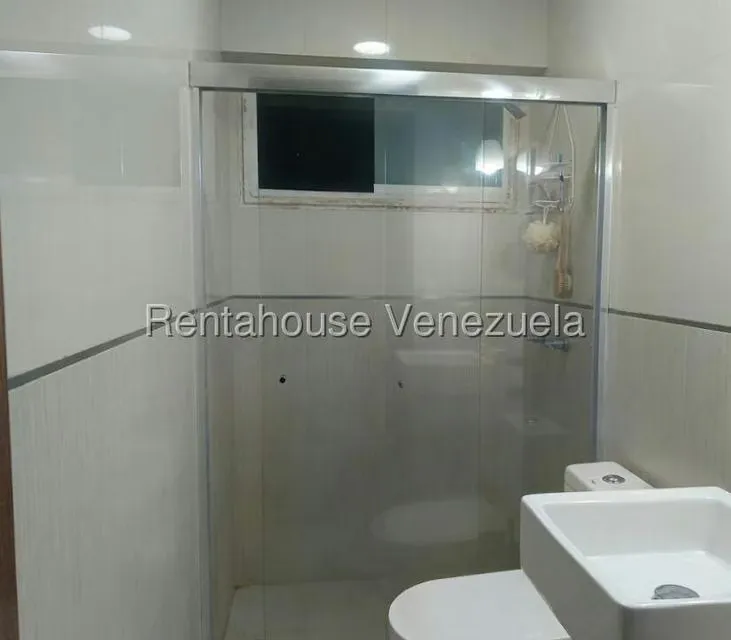 Apartamento (1 Nivel) en Venta en El Cigarral, Distrito Metropolitano - 33