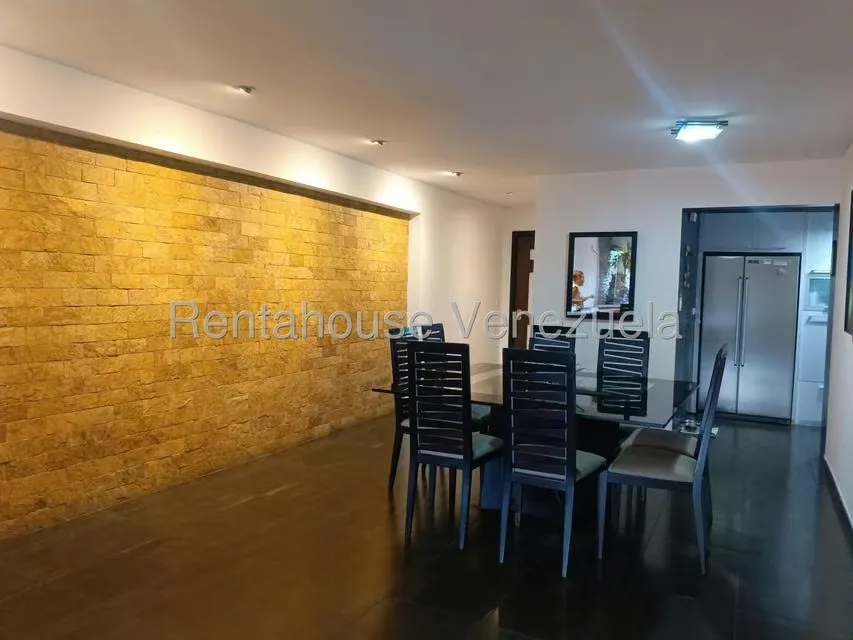 Apartamento (1 Nivel) en Venta en El Cigarral, Distrito Metropolitano - 5