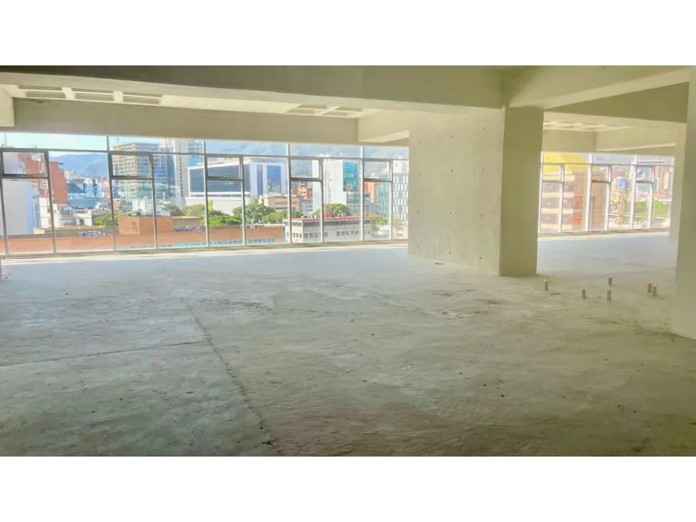 Vendo oficina en obra gris 1450 m2 Las Mercedes 3215