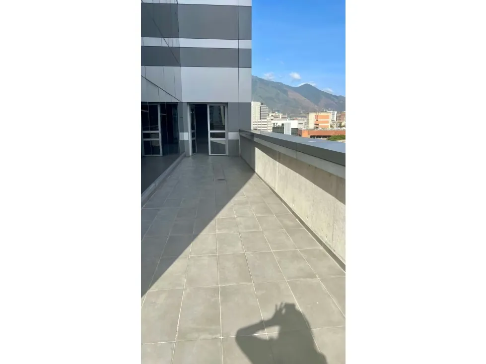 Vendo oficina en obra gris 1450 m2 Las Mercedes 3215 - 15