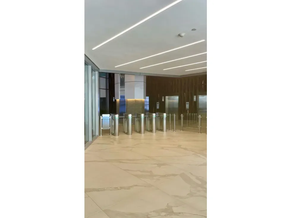 Vendo oficina en obra gris 1450 m2 Las Mercedes 3215 - 19