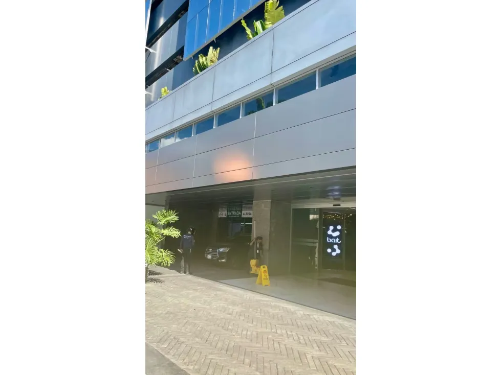 Vendo oficina en obra gris 1450 m2 Las Mercedes 3215 - 4