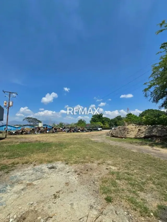 Venta de Terreno en Guacara Ubicación Estratégica - 9