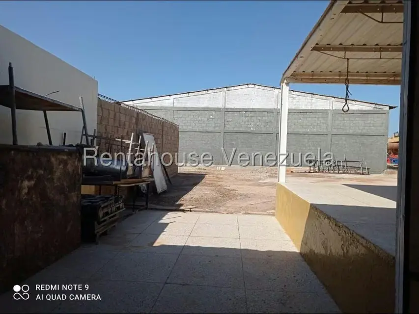 Terreno (Industrial) en Venta en El Bajo, Zulia - 2