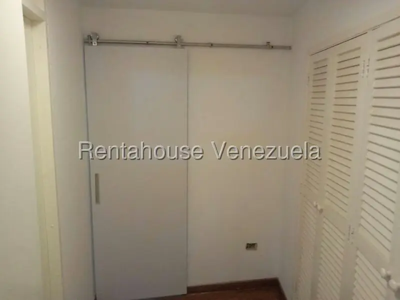 Apartamento (1 Nivel) en Venta en Avenida Bolivar, Nueva Esparta - 25