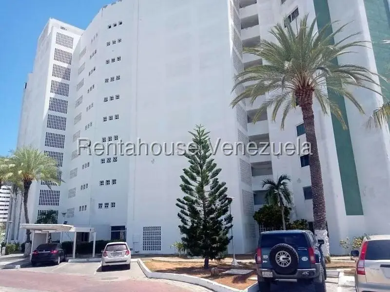 Apartamento (1 Nivel) en Venta en Avenida Bolivar, Nueva Esparta - 34