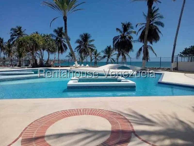 Apartamento (1 Nivel) en Venta en Avenida Bolivar, Nueva Esparta - 35