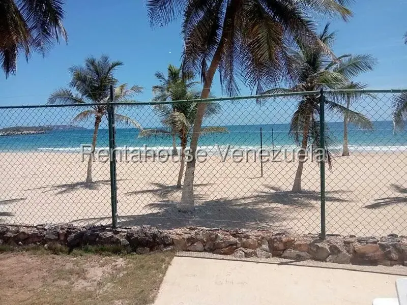 Apartamento (1 Nivel) en Venta en Avenida Bolivar, Nueva Esparta - 37