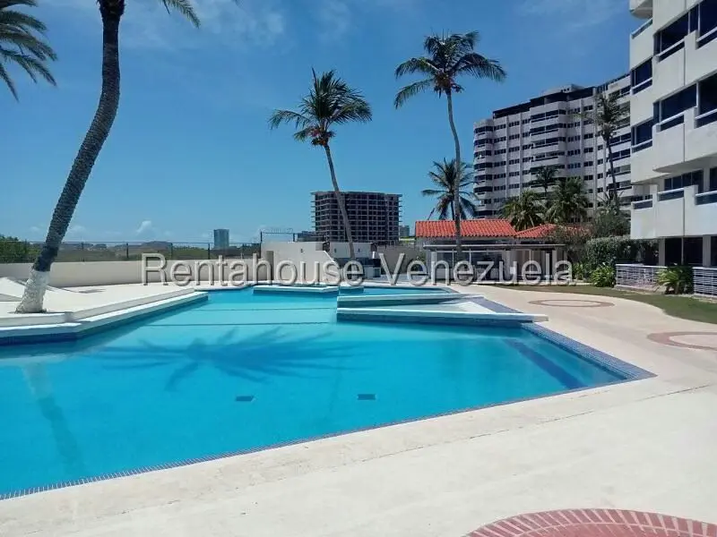 Apartamento (1 Nivel) en Venta en Avenida Bolivar, Nueva Esparta - 38