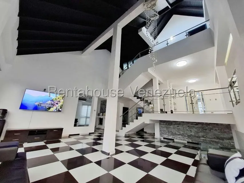 Casa (1 Nivel) en Venta en Las Marias, Distrito Metropolitano - 23