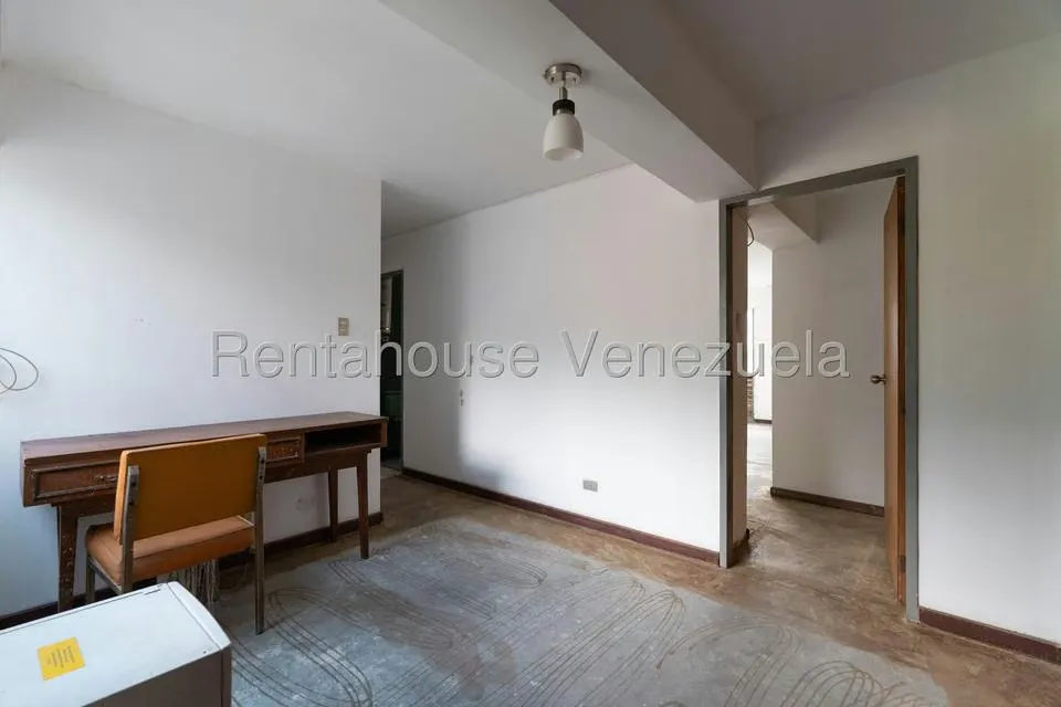 Apartamento (1 Nivel) en Venta en Los Chorros, Distrito Metropolitano - 19