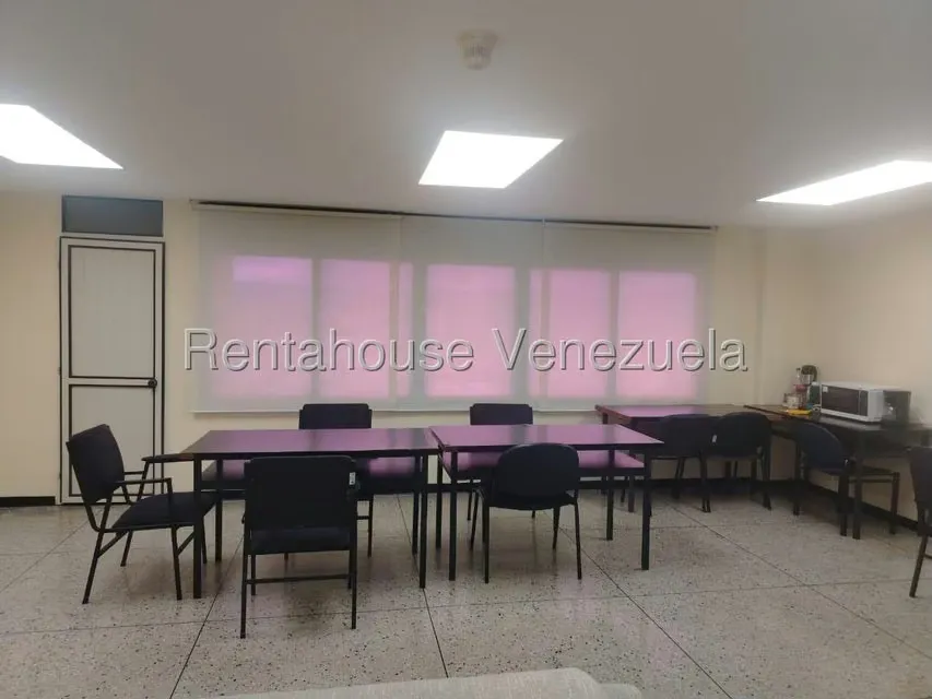 Comercial (Oficina) en Venta en Centro, Lara - 18