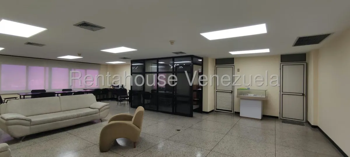 Comercial (Oficina) en Venta en Centro, Lara - 3