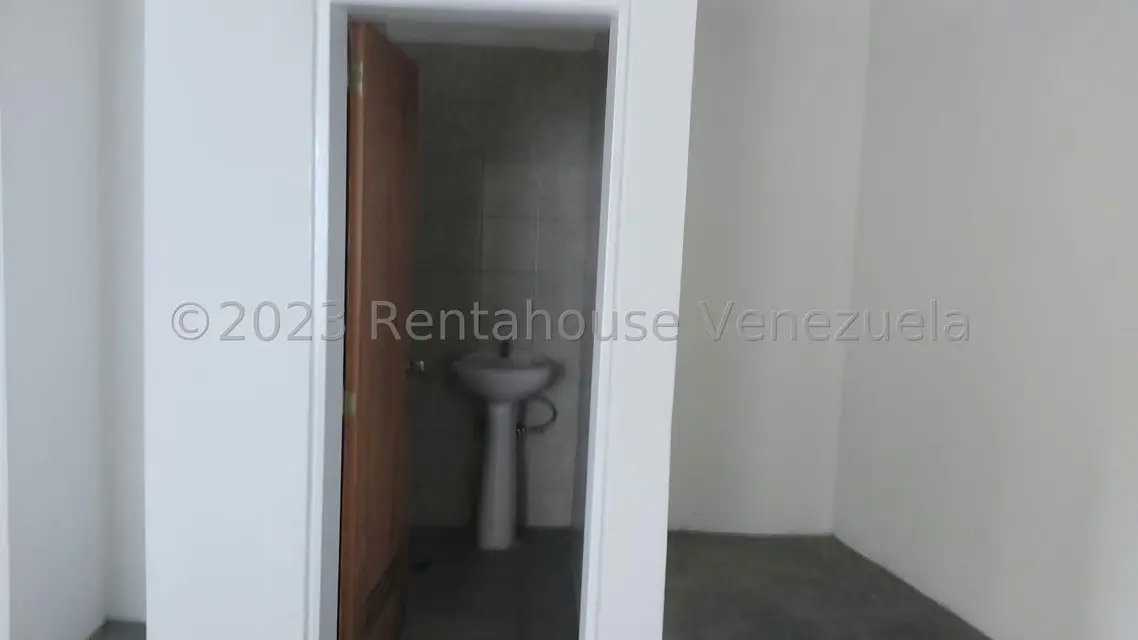 Local Comercial en Venta en El Rosal, Distrito Metropolitano - 12