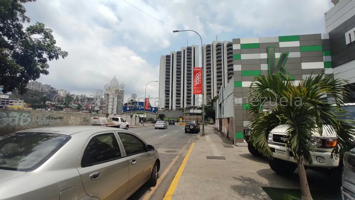 Local Comercial en Venta en El Rosal, Distrito Metropolitano - 16