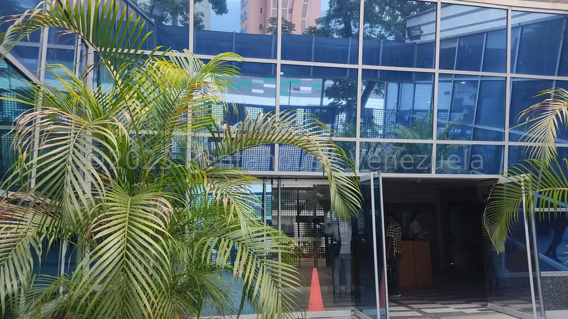 Local Comercial en Venta en El Rosal, Distrito Metropolitano - 2