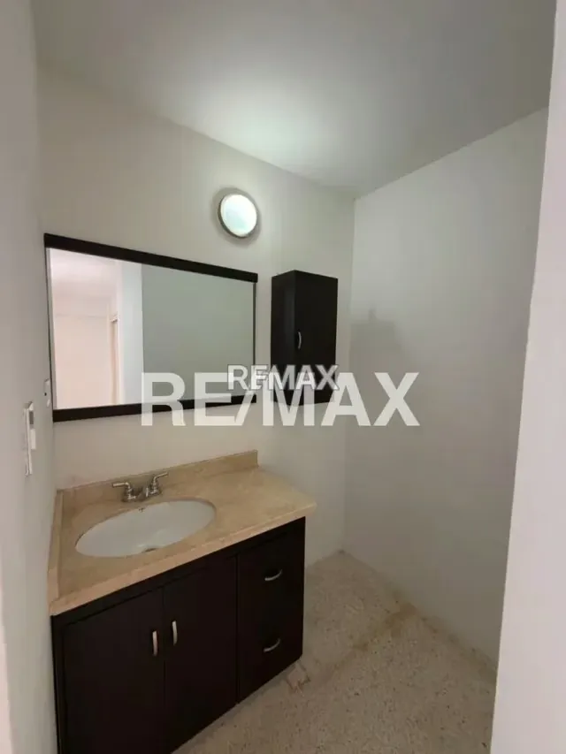Apartamento en venta, Residencias la Rosaleda - 8