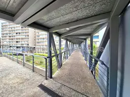 View 18