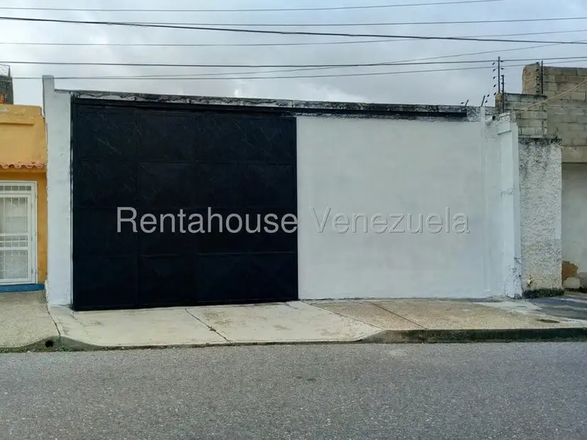 Comercial (Galpon - Deposito) en Alquiler en La Candelaria, Carabobo