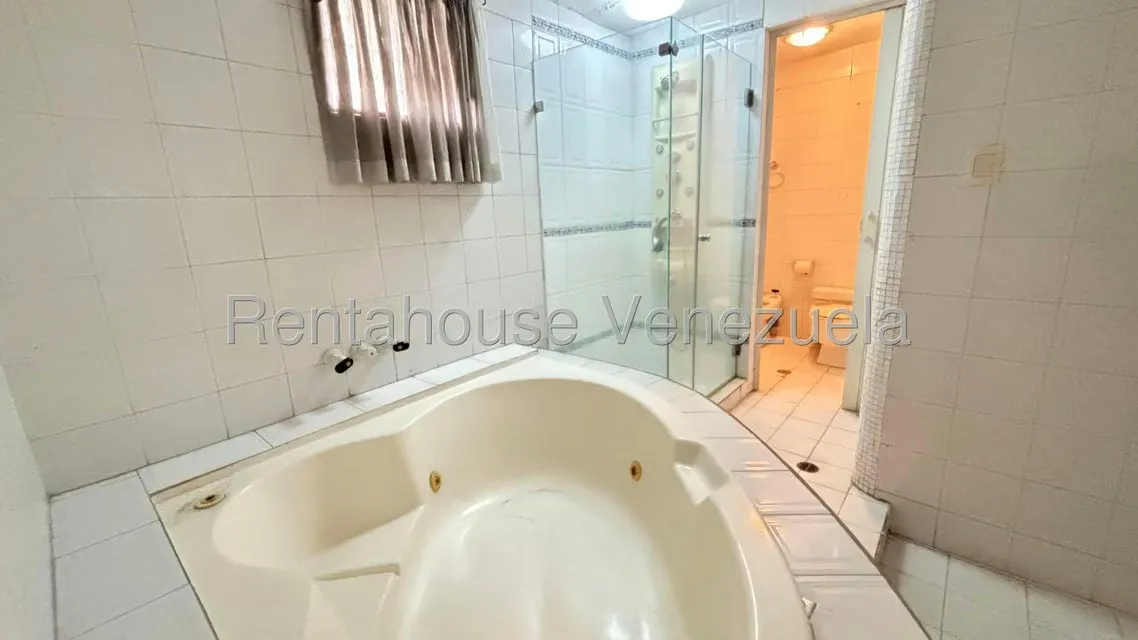 Casa (1 Nivel) en Venta en Alta Florida, Distrito Metropolitano - 23