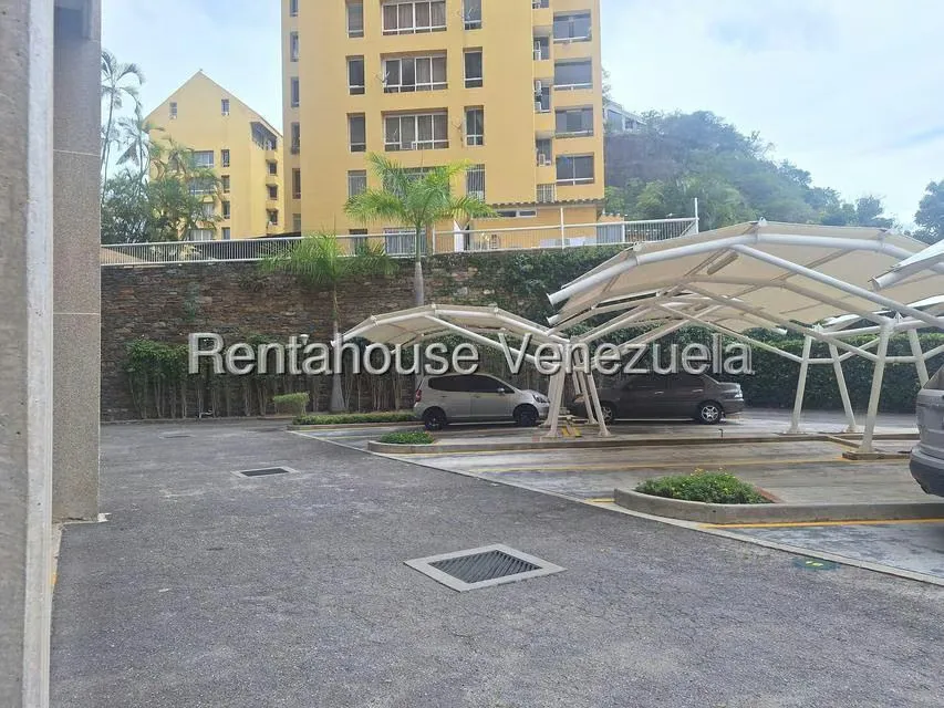 Apartamento (1 Nivel) en Alquiler en La Alameda, Distrito Metropolitano - 25