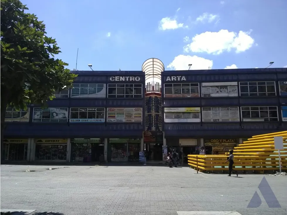 Alquilo Oficina / Cubiculo, 9m², sala de espera, baño, Chacaito 7118