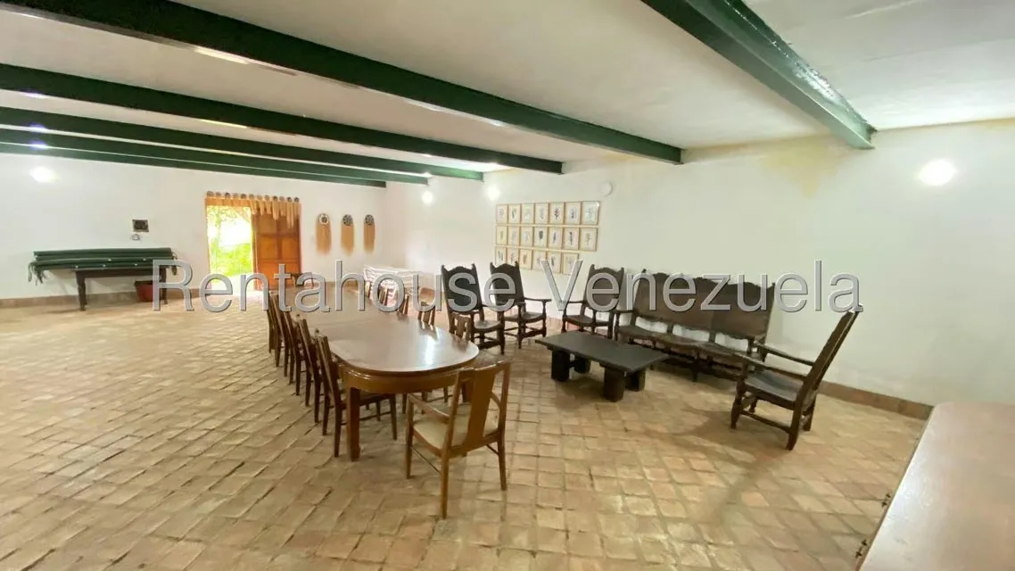 Casa (1 Nivel) en Venta en Sabaneta, Distrito Metropolitano - 76