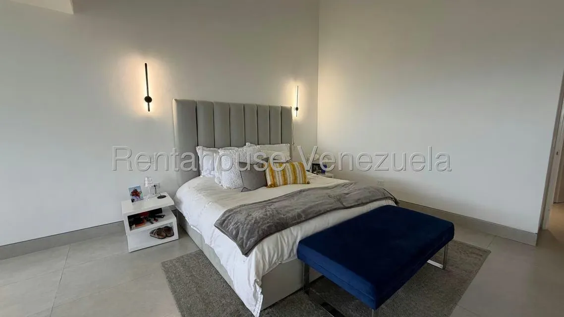 Apartamento (1 Nivel) en Venta en Alto Hatillo, Distrito Metropolitano - 14