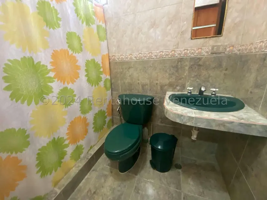 Casa (Contemporaneo) en Venta en Colinas de Carrizal, Miranda - 14