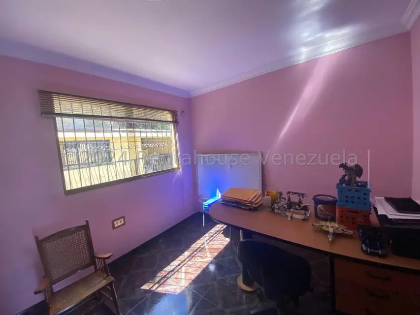 Casa (Contemporaneo) en Venta en Colinas de Carrizal, Miranda - 15