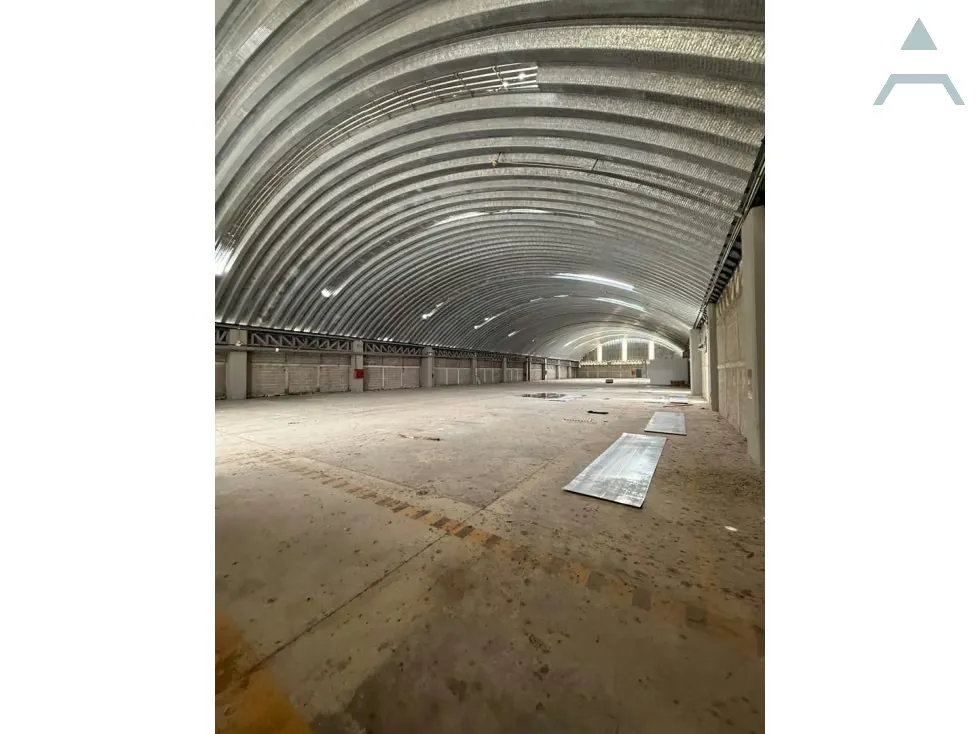 Se alquila Galpon 2.200m² Guarenas - 3