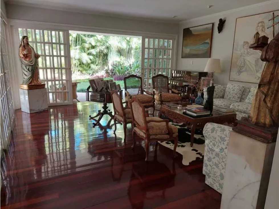 Vendo casa 650m2 Altamira 0399 - 7
