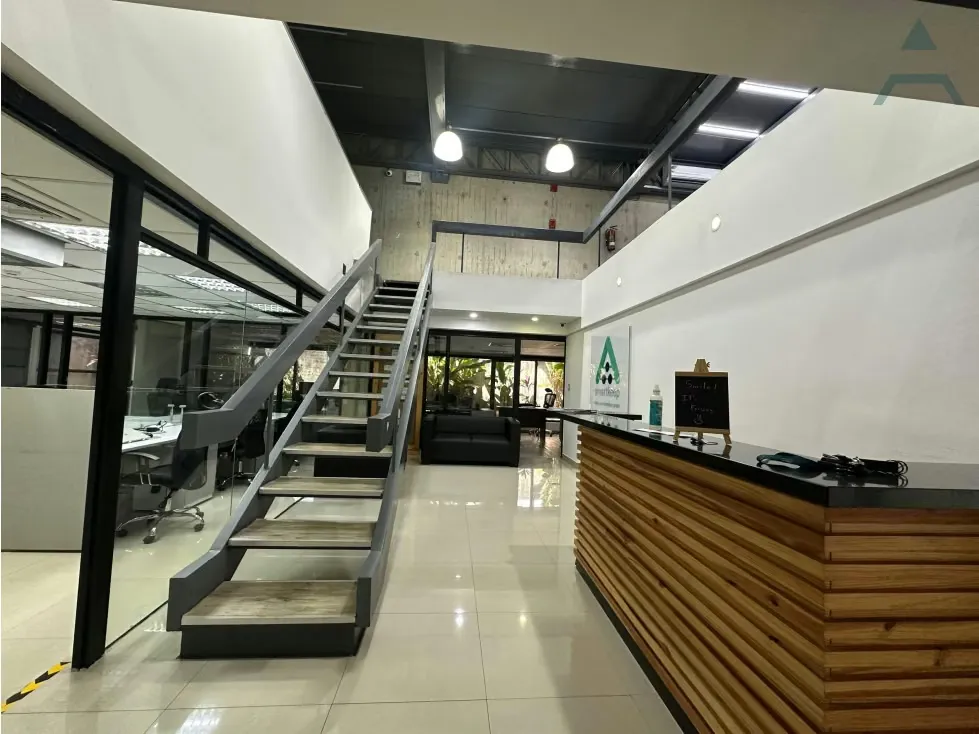 Se vende oficina 450m² con terraza en El Rosal - 17