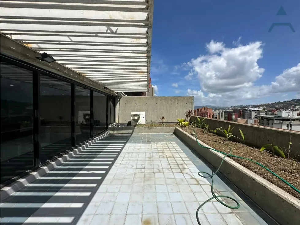Se vende oficina 450m² con terraza en El Rosal - 20