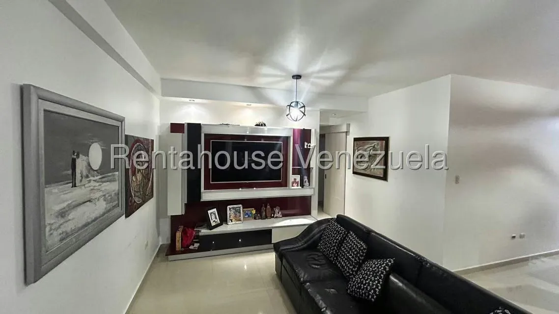 Apartamento (1 Nivel) en Venta en Zona Oeste, Lara - 11