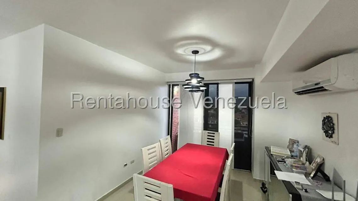 Apartamento (1 Nivel) en Venta en Zona Oeste, Lara - 13