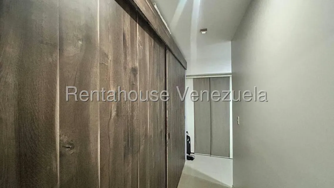 Apartamento (1 Nivel) en Venta en Zona Oeste, Lara - 31