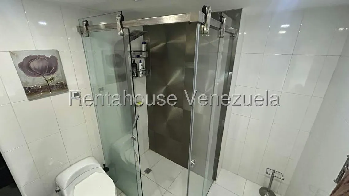 Apartamento (1 Nivel) en Venta en Zona Oeste, Lara - 32