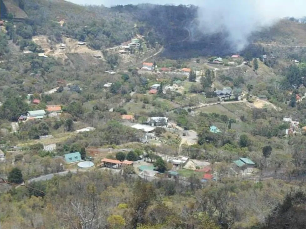 Oferta de amplio Terreno en venta en LA NIEBLA - 1984 MTS2 - 4