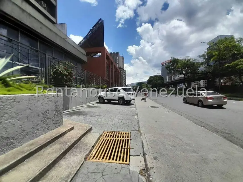 Oficina en Venta en Bello Monte, Distrito Metropolitano - 2