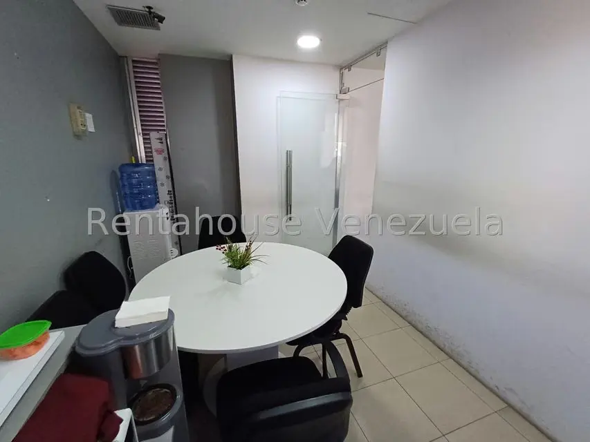 Oficina en Venta en Bello Monte, Distrito Metropolitano - 24