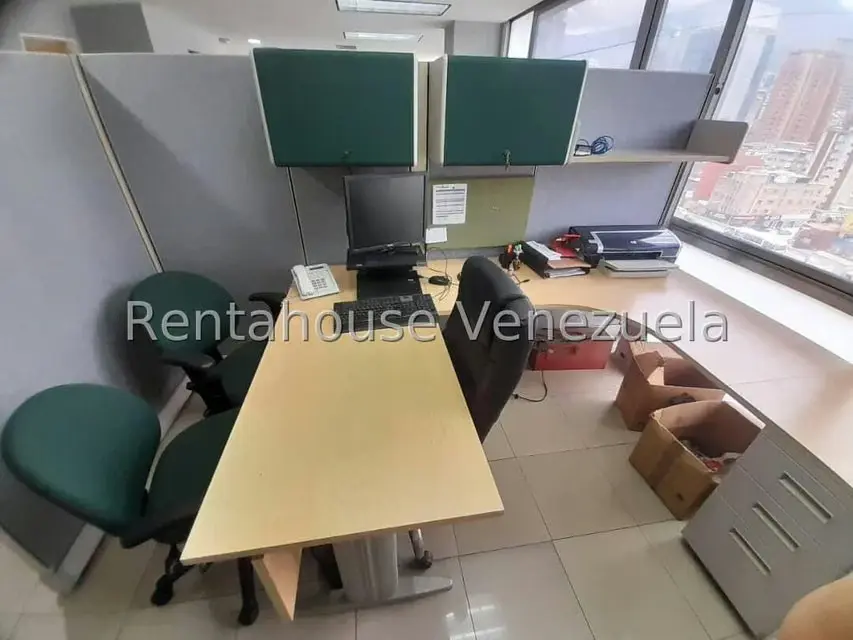 Oficina en Venta en Bello Monte, Distrito Metropolitano - 68