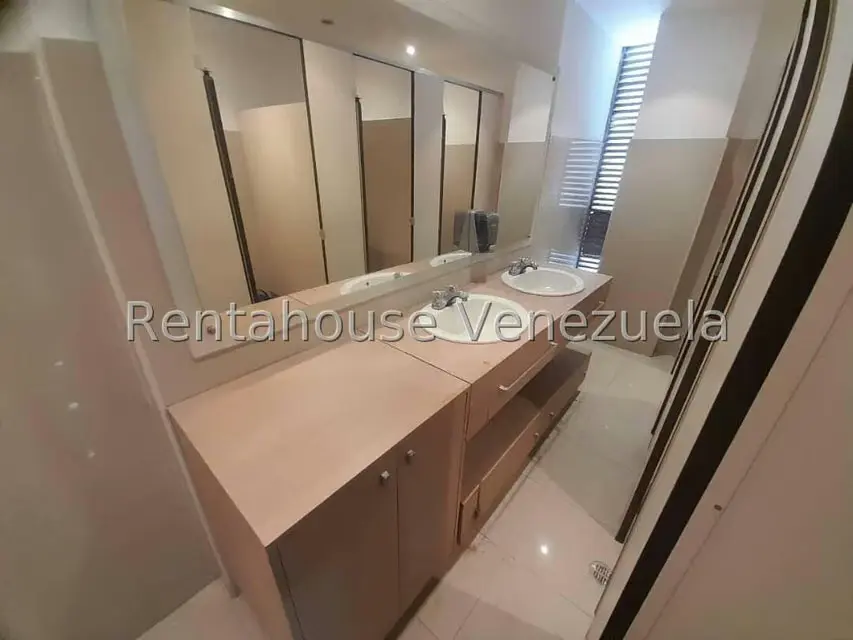 Oficina en Venta en Bello Monte, Distrito Metropolitano - 89