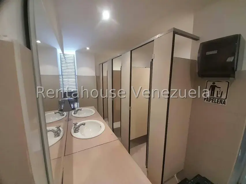 Oficina en Venta en Bello Monte, Distrito Metropolitano - 92