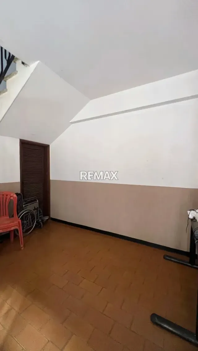 Se Vende Edificio Comercial en Circunvalación 2 - 4