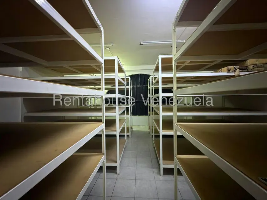 Local Comercial en Alquiler en Zona Industrial 1, Lara - 10