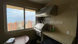 View 25