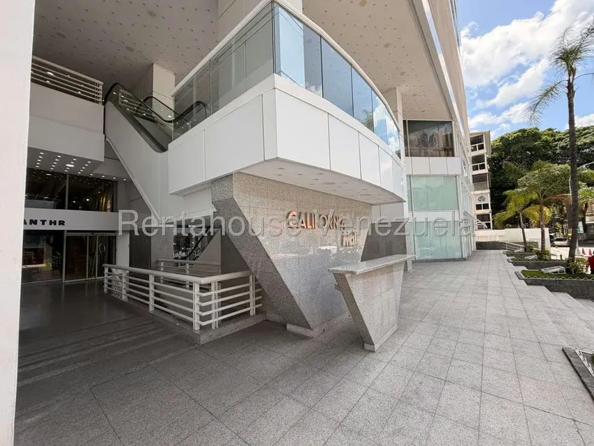 Local Comercial en Venta en Las Mercedes, Distrito Metropolitano - 2